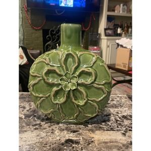 Benzara Poslie Dimensional Ceramic Flower Vase green